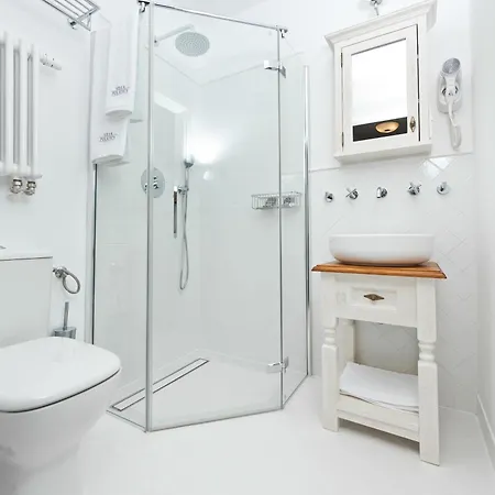 Πανσιόν Villa Polanica 4*
