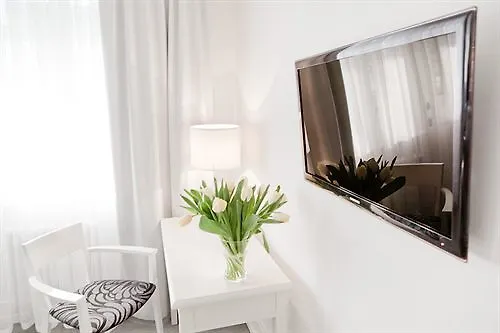 Gasthuis Villa Polanica 4*